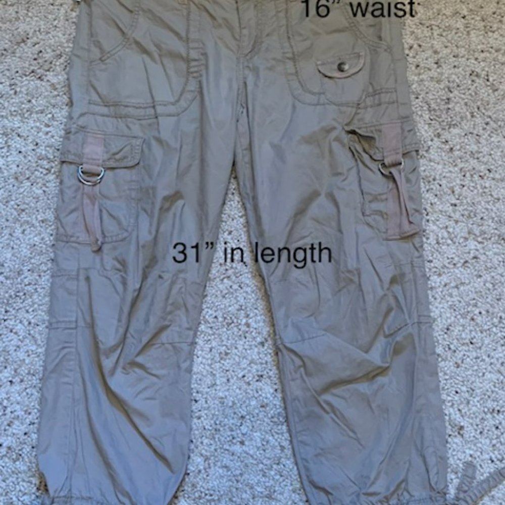 Calvin Klein capri pants